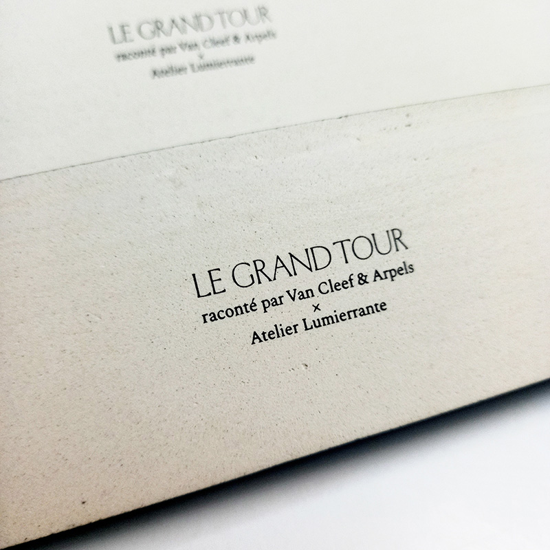 Support de bijoux Van Cleef Arpels en impression 3D de céramique - collection Le Grand Tour